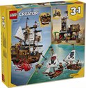 Boîte LEGO Creator 3en1 montrant un navire pirate, un fort pirate et deux plus petits navires.
