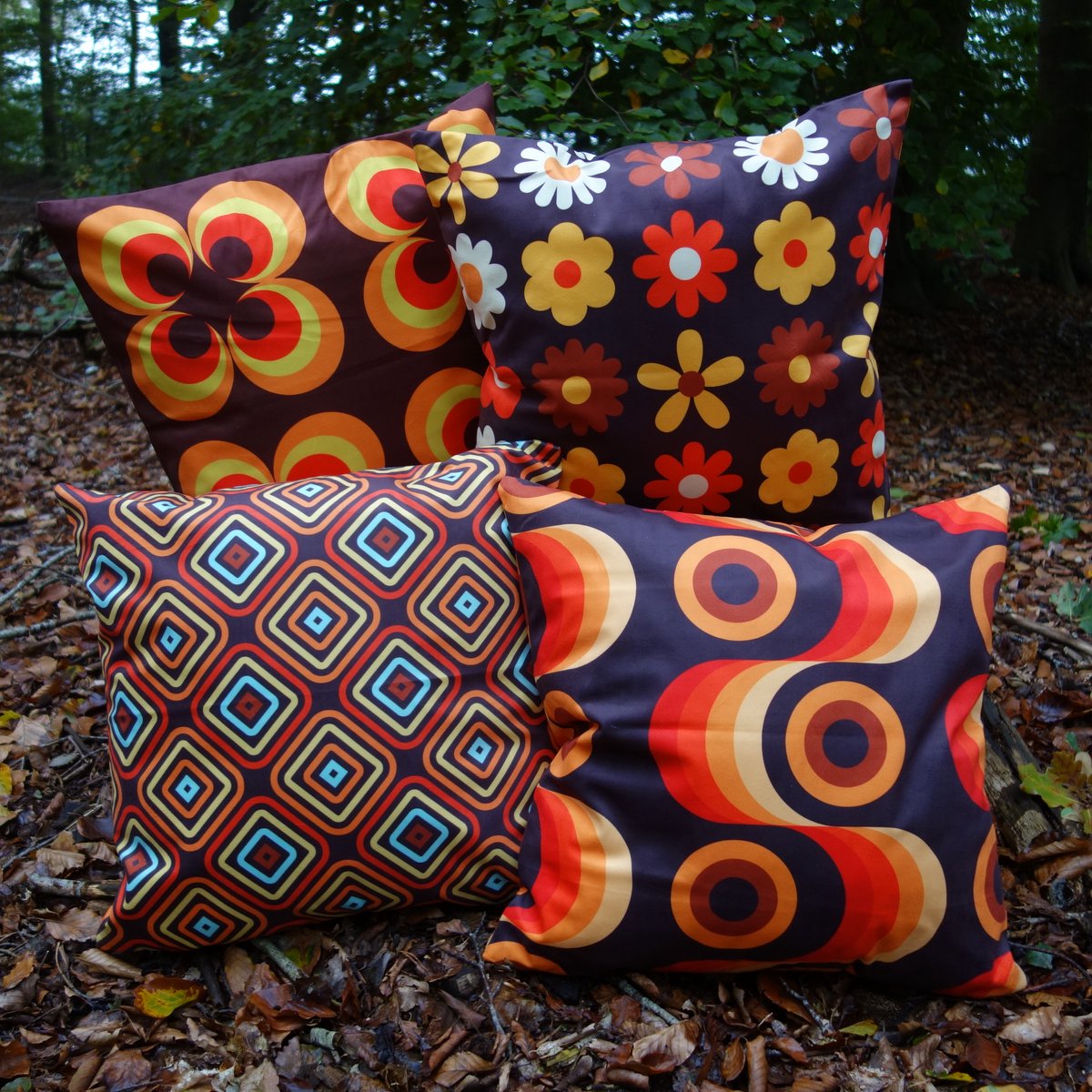 Kussenhoezen - Retro Groovy stijl kussenhoes - set van 4 - 45 x 45 cm - Exclusief binnenkussen