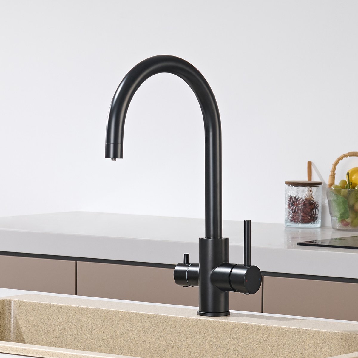 CECIPA max Moderne 3‑weg Keukenkraan - Zwarte 3‑in‑1 Drinkwatermengkraan - 360° draaibaar - RVS keukenkraan met flexibele Slang