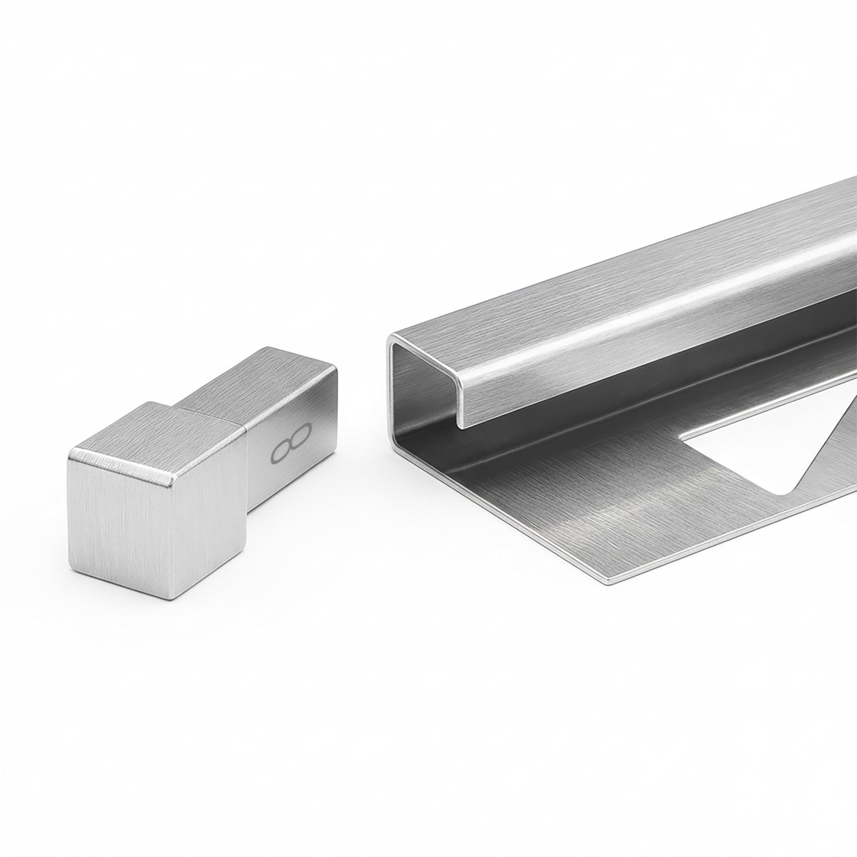 Elzusha - Hoekstuk voor Tegelrail - Vierkant Profiel van V2A - 8mm Hoog