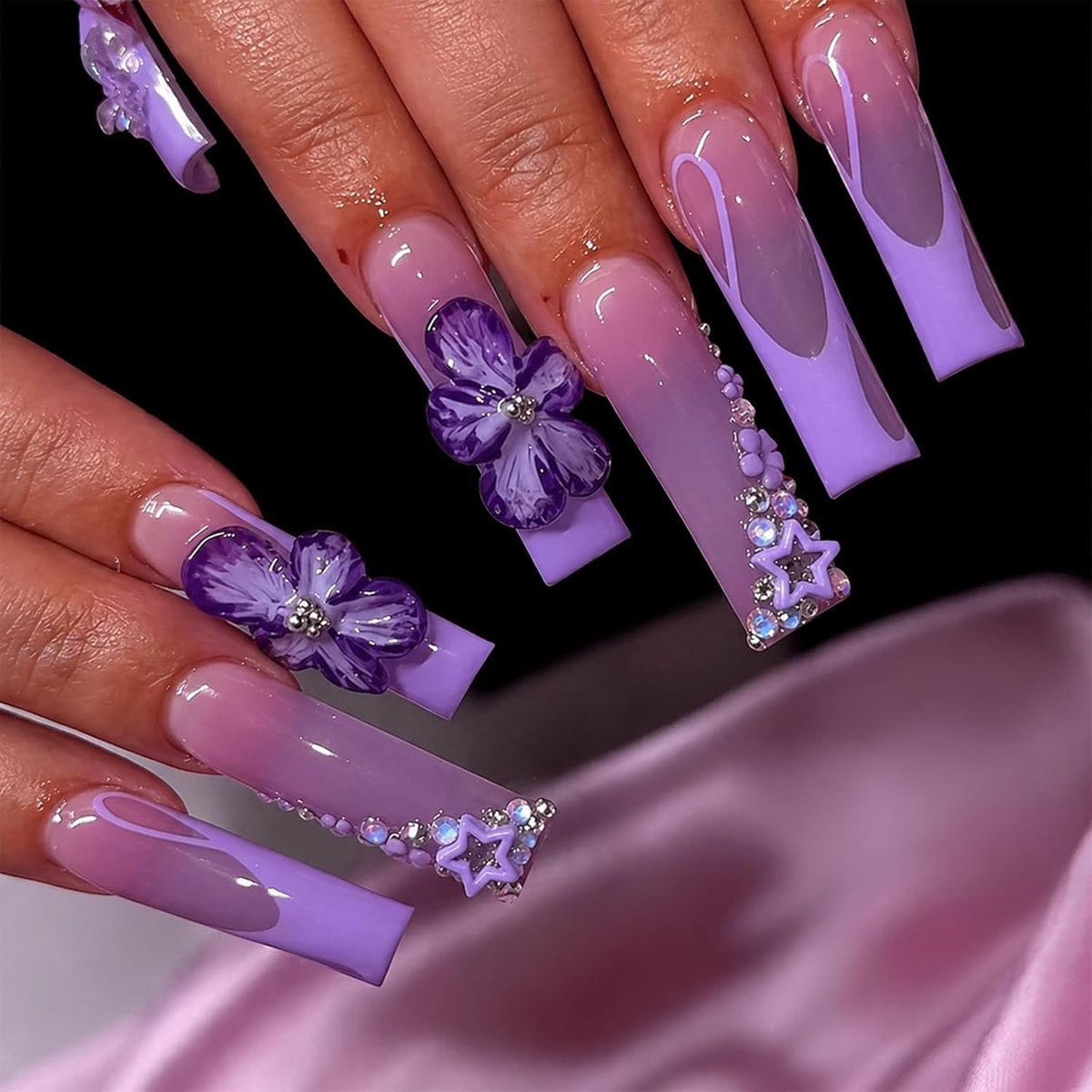 Zelfklevende Vierkante Valse Nagels In Franse Stijl Met Paarse Bloemenprint En Strassstenen Schattige Plakset Voor Dames 24
