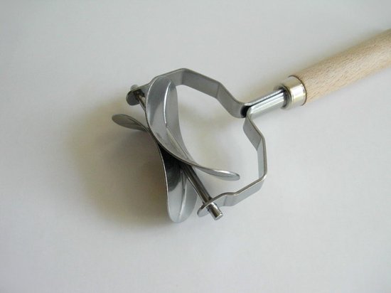 2.1" Tortelli Ronde Ravioli Pasta/Deeg Stempel Cutter Roller - 5.3cm Gladde Rand (ovaal) — afbeelding 3