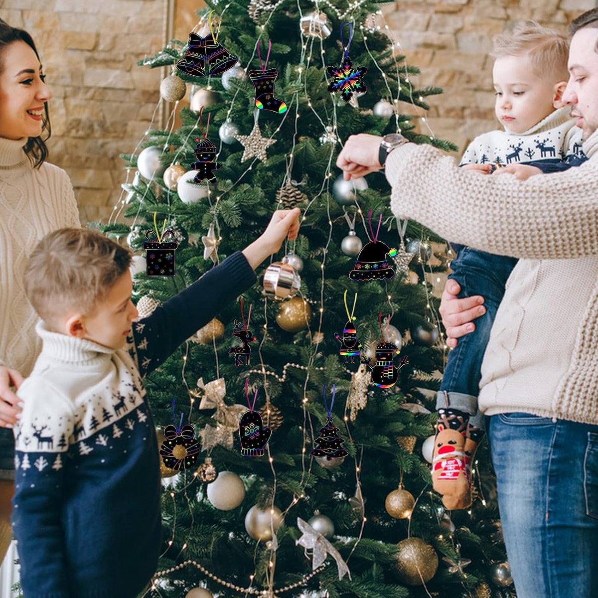 Krasafbeeldingen voor kinderen, 36 stuks, kerstkraspapier, regenboog, met 36 linten en 12 houten stiften voor knutselen, kerstboomversiering, cadeau, meerkleurig 1