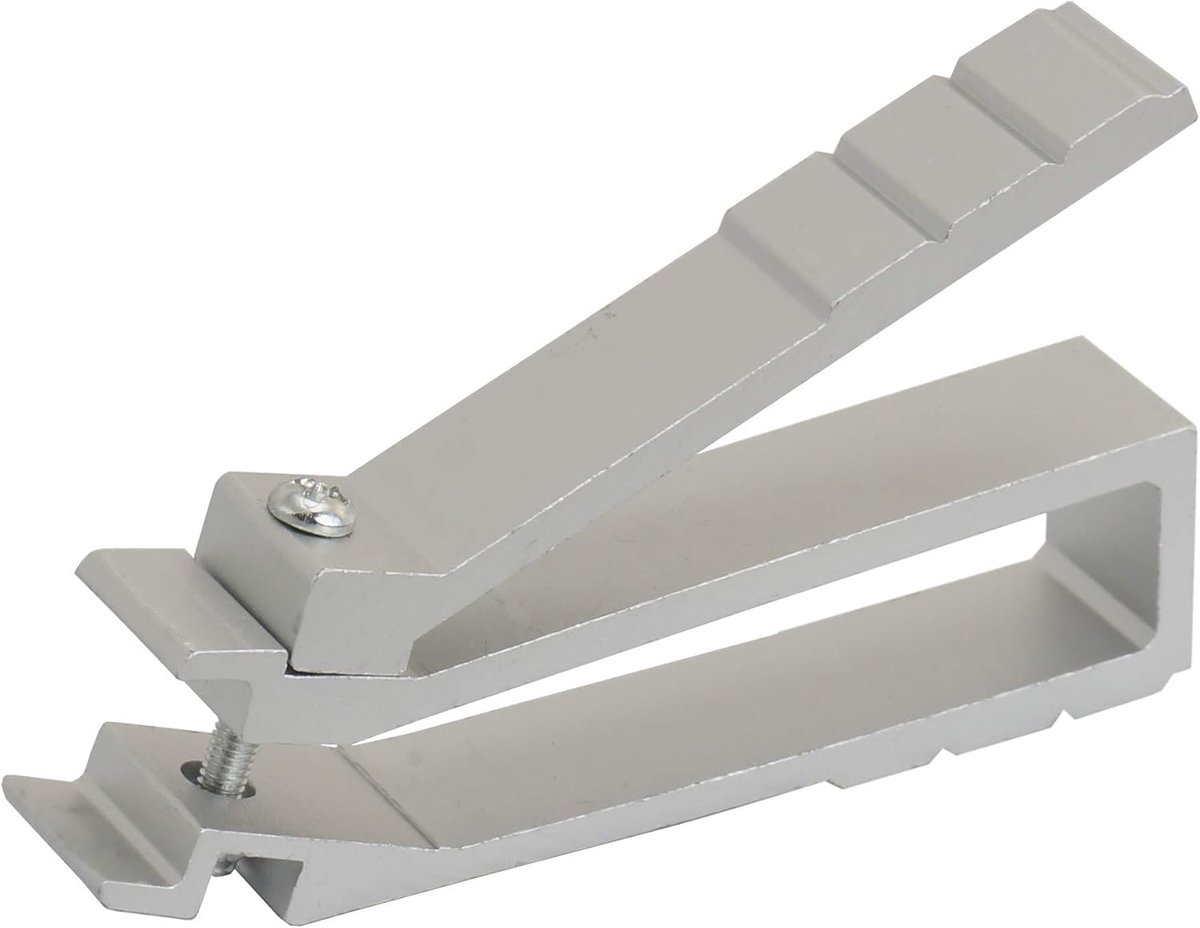 Gereedschap voor kooimoer 19 inch rack montage