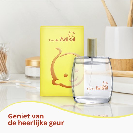Flesje Eau de Zwitsal en gele verpakking met kindersymbool op badkamertafel.