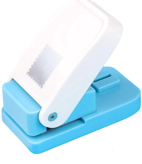 Gedetailleerde blauwe en witte stempel pons op witte achtergrond.