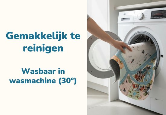 Speelmat met paardenmanege wordt in een wasmachine gedaan. Makkelijk te reinigen, wasbaar in wasmachine (30°).