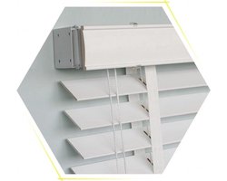 Houten jaloezieën - Raambekleding Zonwering - Privacy creëren - Natuurlijk massief hout - 50 mm lamellen - Niet gespecificeerd