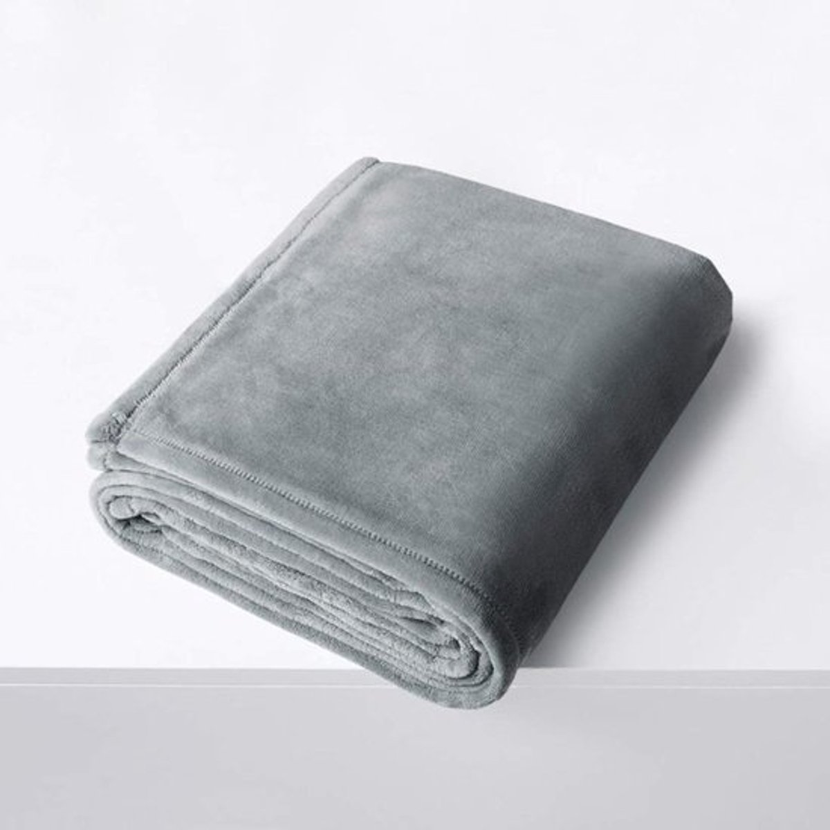 Flanel Deken - Zachte Plaid - Gezelligheid Thuis - Dubbelzijdig Omkeerbaar - 130x160cm - Grijs