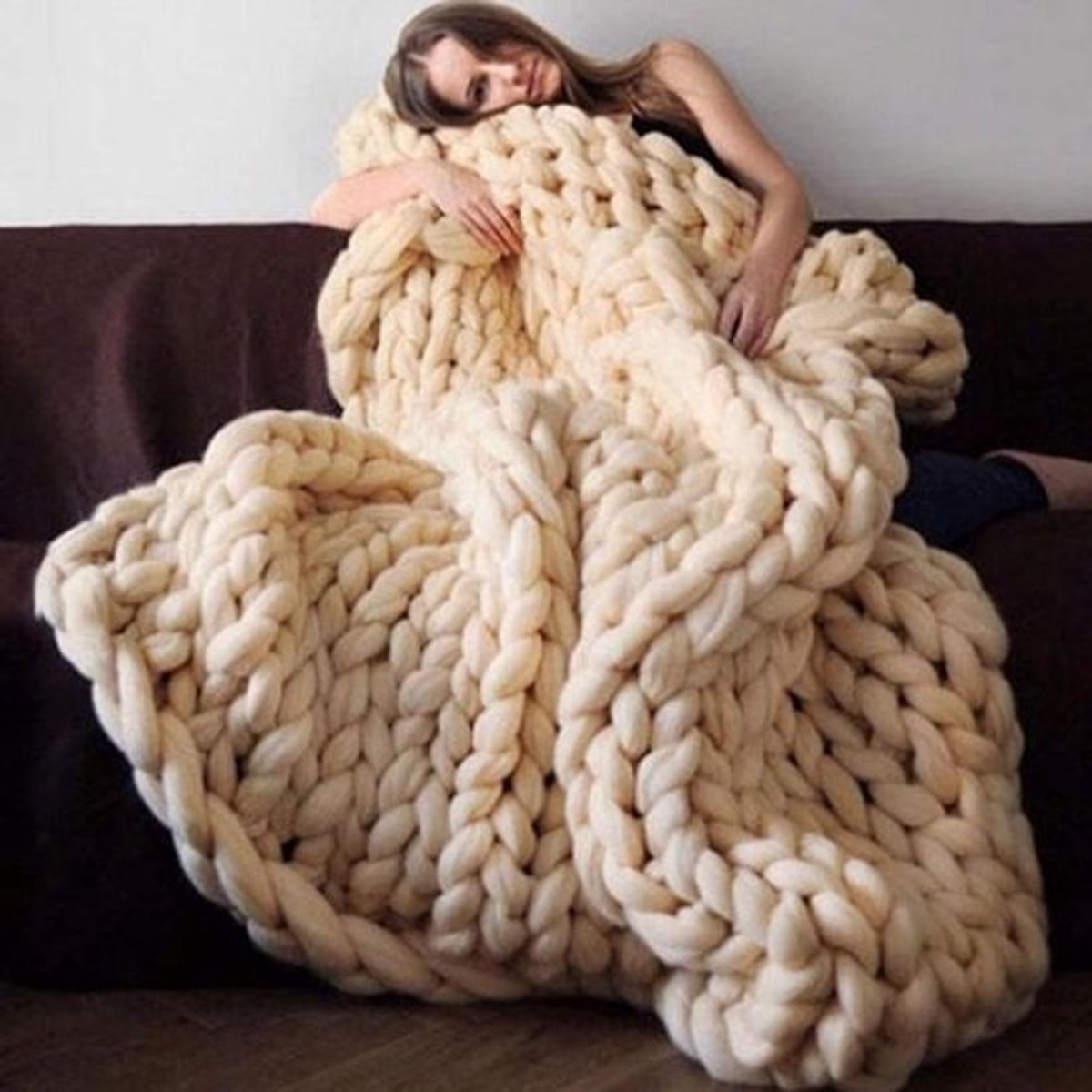 Grof Gebreide Deken - Handgebreide Plaid - Woondecoratie - Super Volumineus Garen - Oversized - Beige