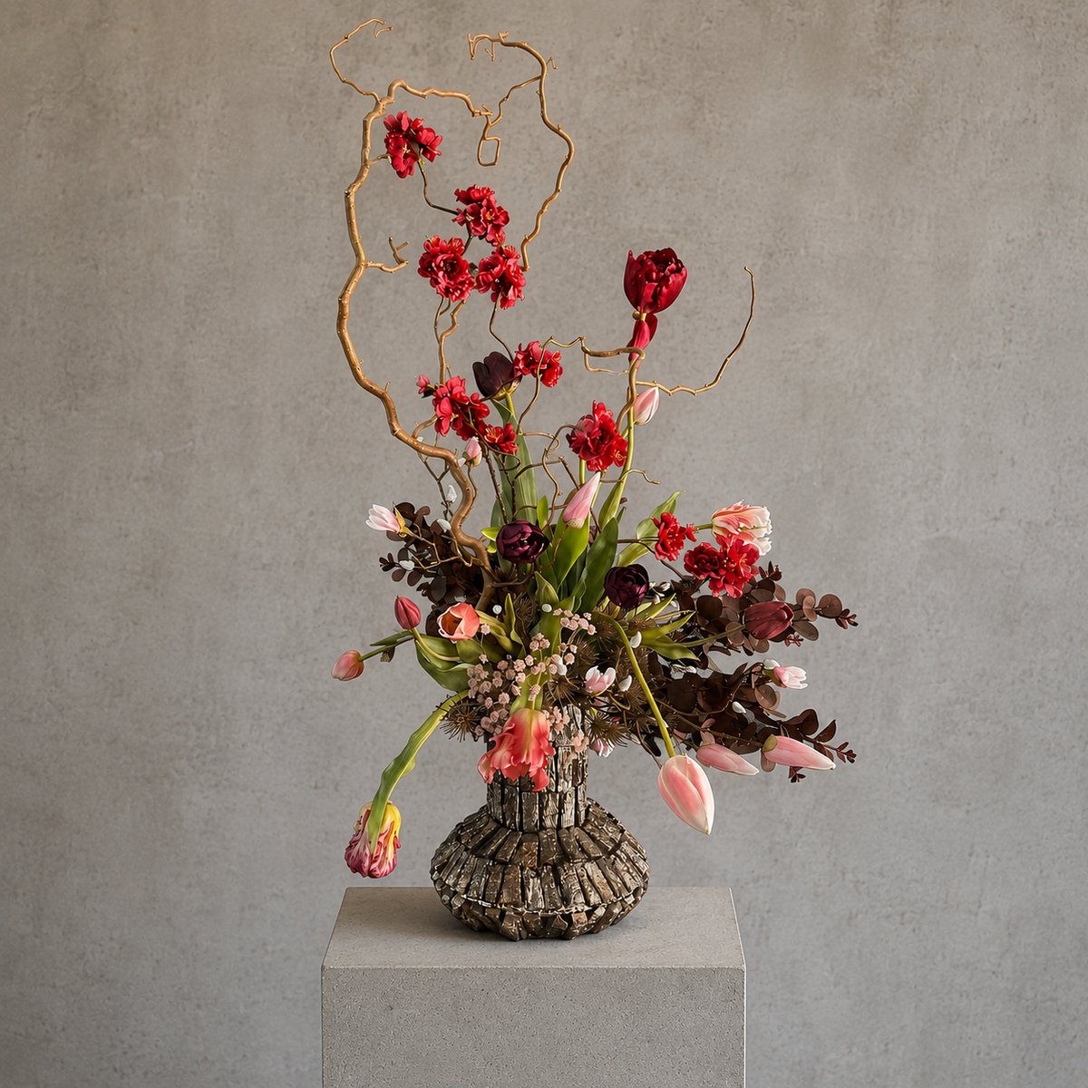 Seta Fiori Groot Kunstbloemstuk Bordeaux en Donkerroze in Luxe Vaas - 110 cm - Handgemaakt in Nederland - Uniek Exemplaar - Hotel Chique Stijl bordeaux, roze diep fel roze