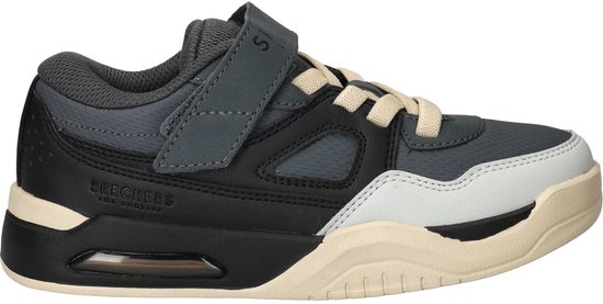 Grijze Skechers sneaker met beige veter, klittenbandsluiting en zwarte accenten.