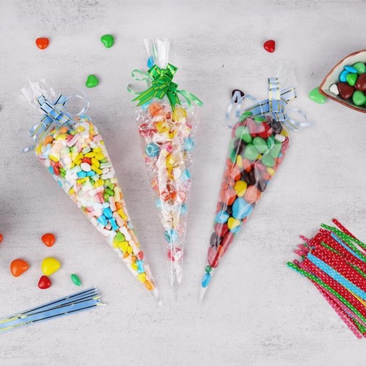Transparante snoepzakjes voor cadeauverpakking - 50 stuks met 100 banden - Kerstmis, koekjes, 5 linten