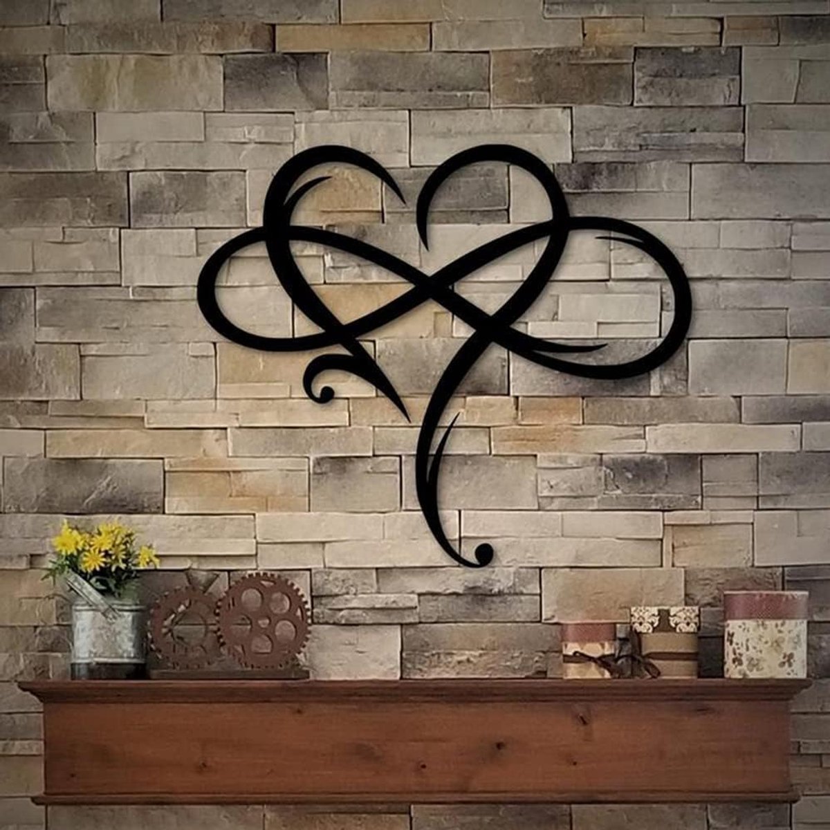 Hart wanddecoratie, unieke oneindige hart metalen kunst wanddecoratie liefdesbord stalen wandplaten slaapkamer ornamenten voor thuis bruiloft decoratie, kamer woonkamer decoratie (zwart, 34,7