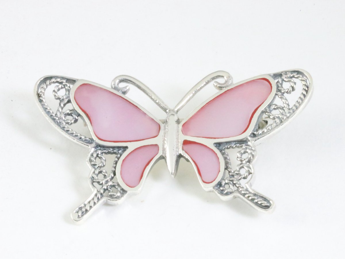 Zilveren vlinder broche met roze parelmoer