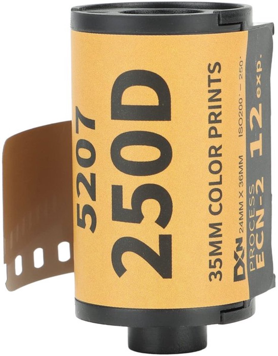 Kleurenafdrukfilm Professionele Hoge Resolutie - 35 mm Filmrolletje - Hoge Kwaliteit - Breed Blootstellingsbereik - Geschikt voor 135 Camera's - 12 Blootstellingen - Filmrol