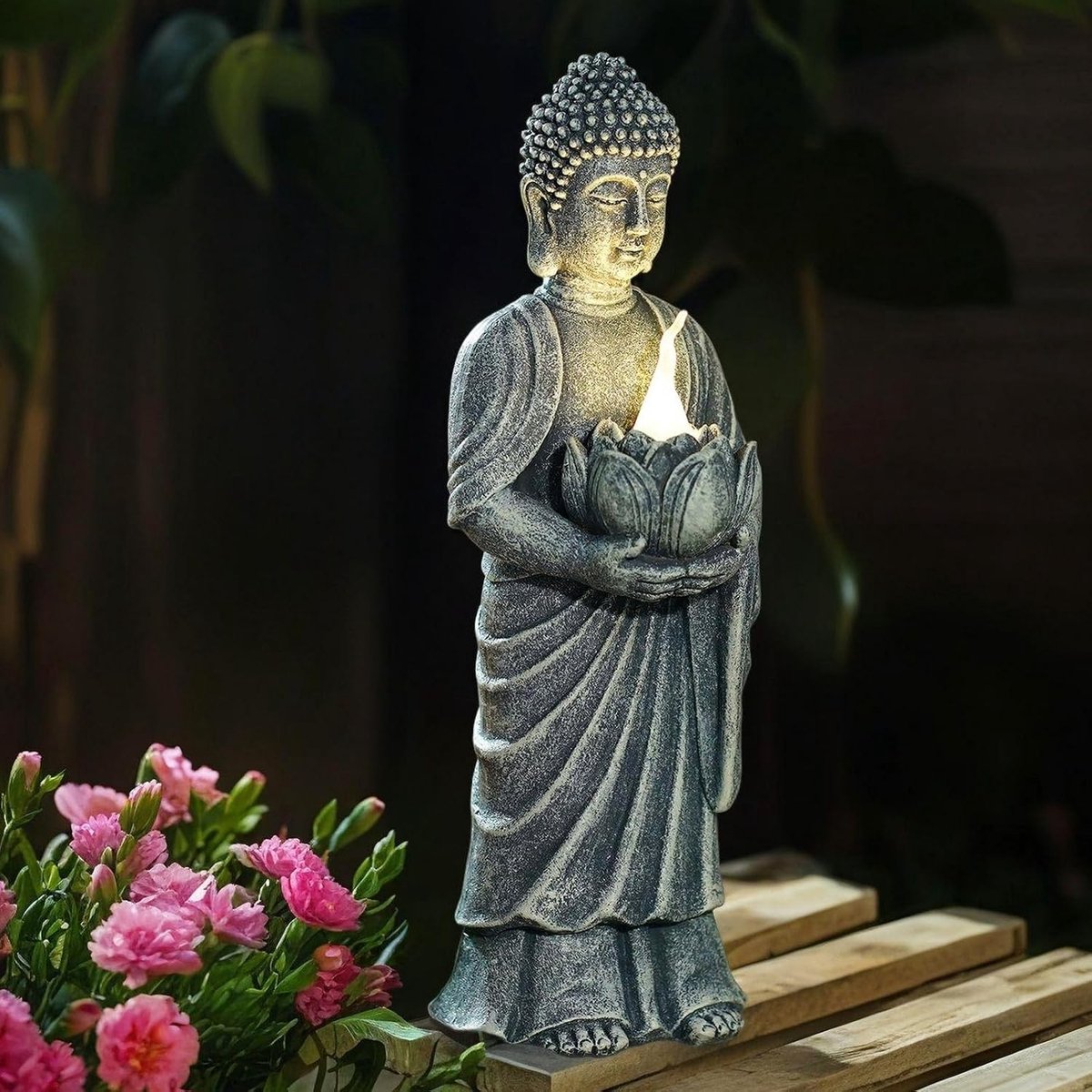 Decoratieve Boeddha Beeld met Lotusvoet en LED Licht - Weerbestendige Zen Decoratie voor Tuin, Terras en Woonkamer - Perfect Cadeau voor Vrouwen, Moeders en Mannen