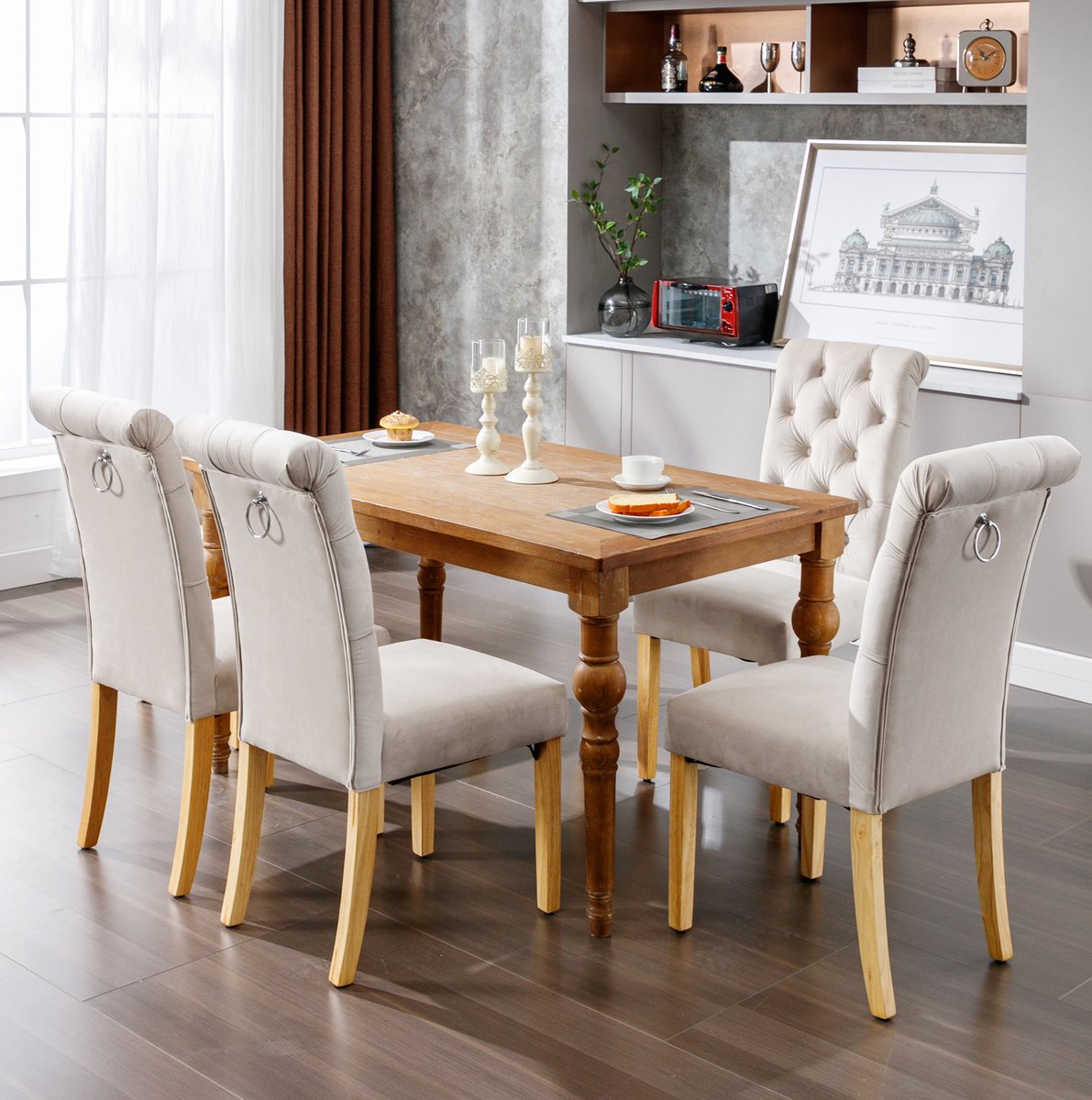 MEUNIQ eetkamerstoel set van 4 in beige velvet met eikenhouten poten, gecapitonneerde hoge rugleuning met knopen, gestoffeerde zitting voor eetkamer en woonkamer