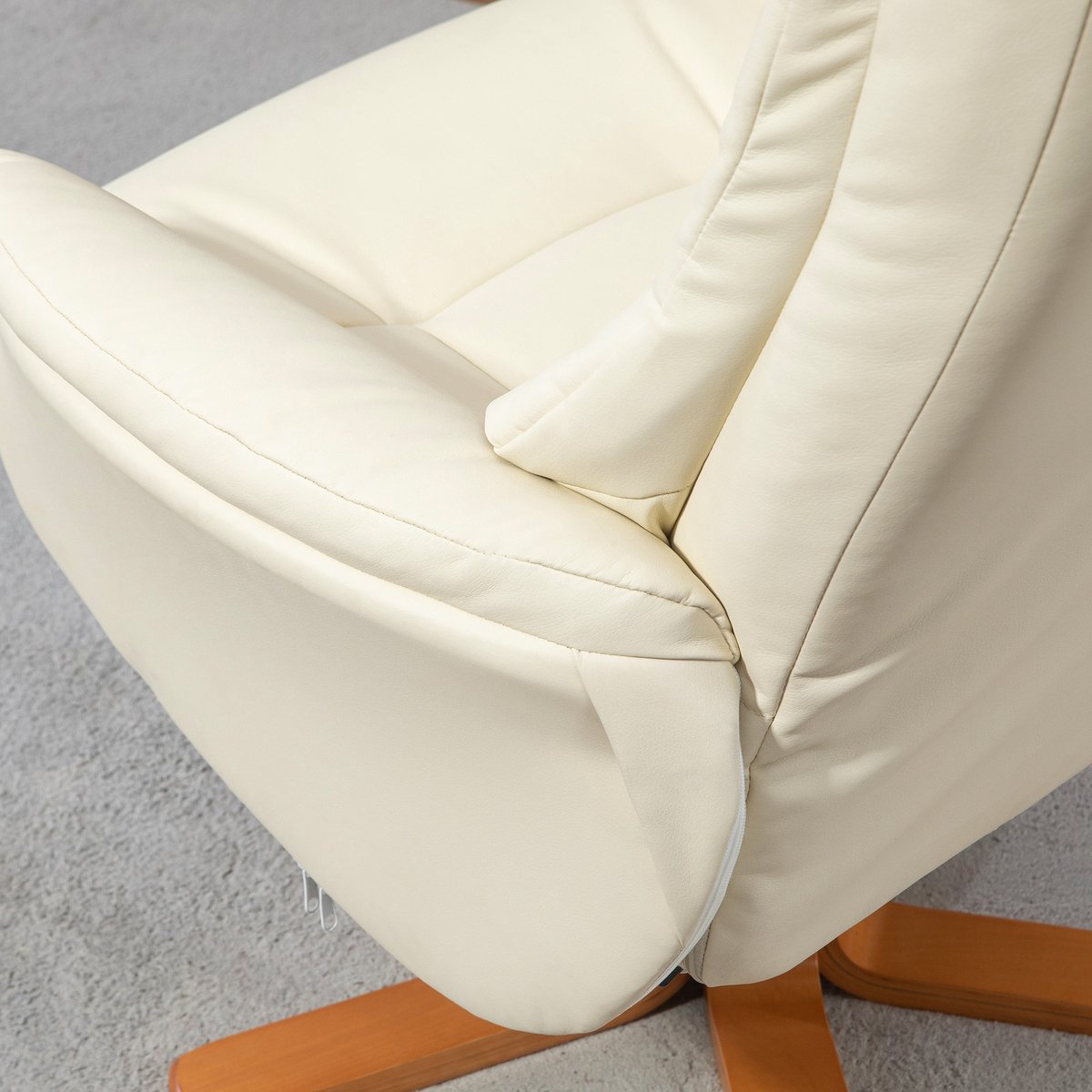 YYchan fauteuil met voetenbank - wit - 71 x 84 x 102 cm