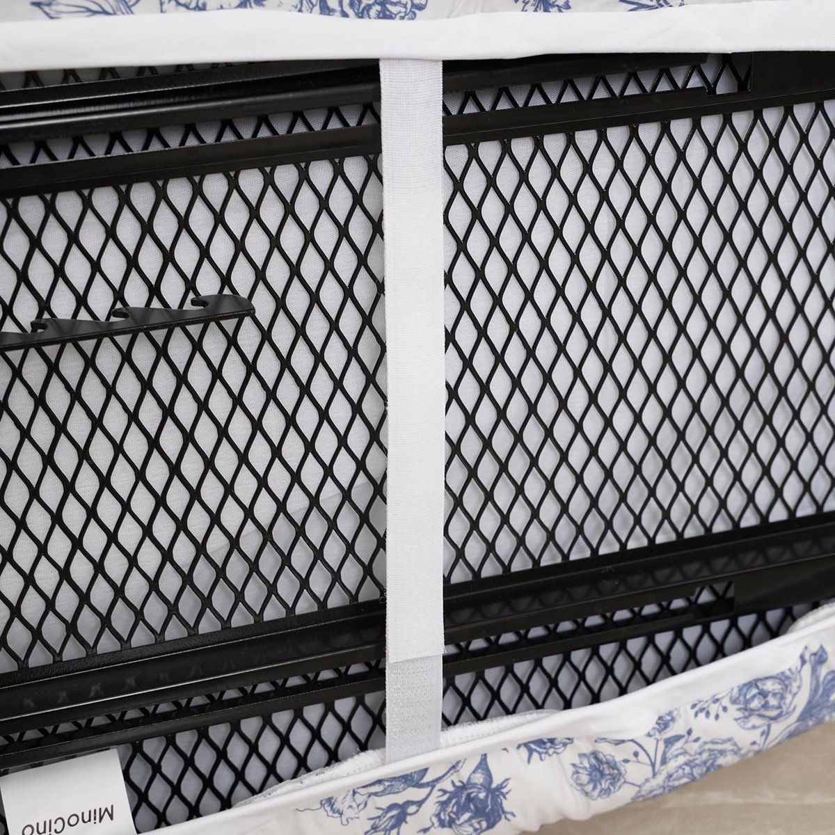 SnelShoppen - Grote Strijkplankhoes 150x55cm met 6mm Dikke Vilt Padding, Bloemen en Vlinders Print, Trekkoord en Klittenbandsluiting voor Stijlvol Str