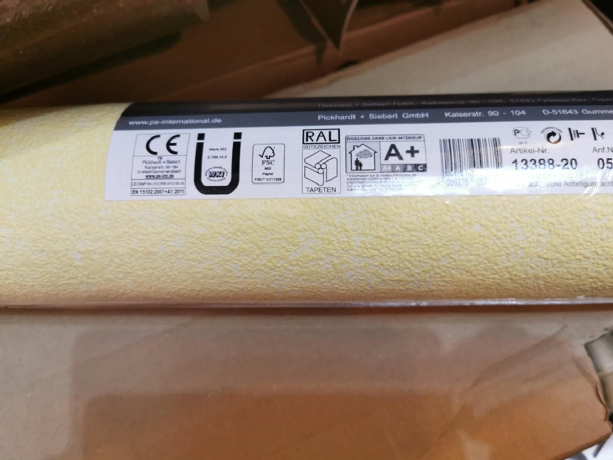 Geel uni behang spagtelpoetzprint 13388-20