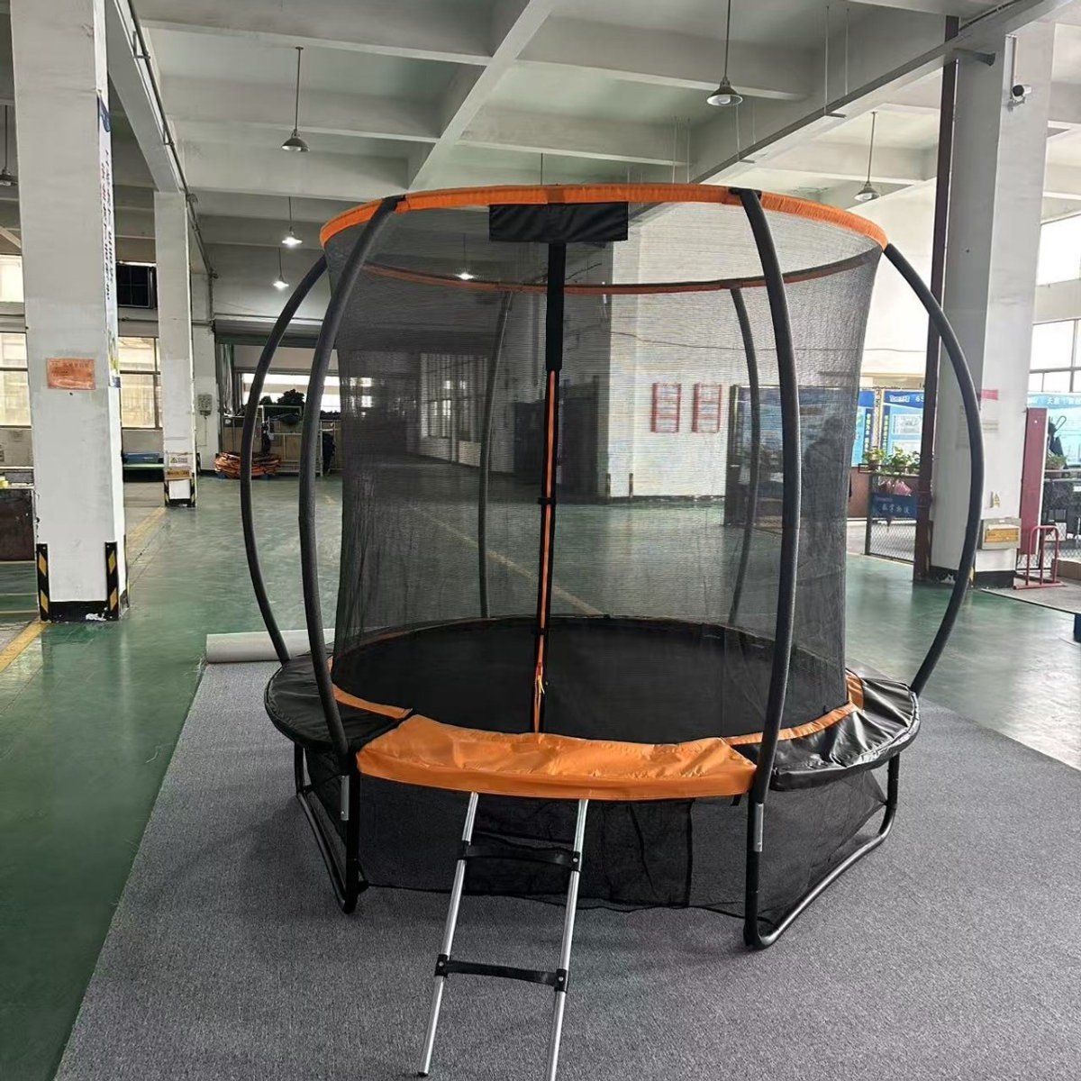 Trampoline met Veiligheidsnet - Ø 244 cm / Ø 8 FT - Incl. Beschermrand & 3 reserveveren gratis - Inclusief Gratis Trap - Extra Veilig - Max. 150 kg - UV- en Weerbestendig - Voor Kinderen en Volwassenen - Zwart