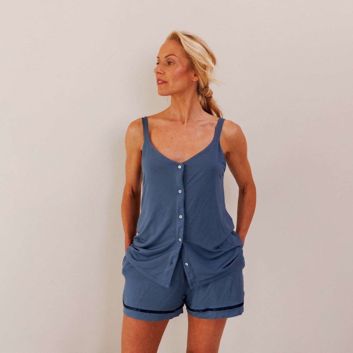 Coco & Cici - TENCEL Pyjama Set Top & Short Dames Donker Blauw - M