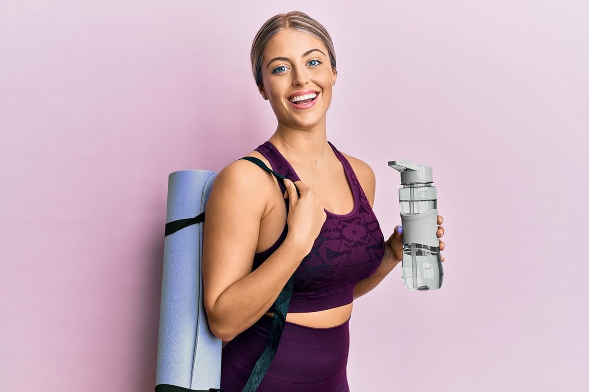 Yogamat 160 x 50 cm - EVA met draaggreep - lichtblauw - perfect voor je workout - ShopVlot
