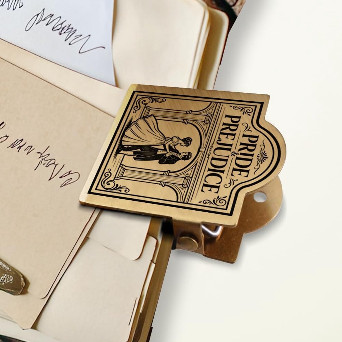 Reisnotitieboek clip - vintage messing - trots en vooroordeel - retro uitstraling - ShopVlot