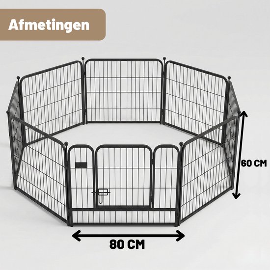 Zwarte metalen puppyren in achthoekige vorm. Afmetingen: 80 cm breed, 60 cm hoog.