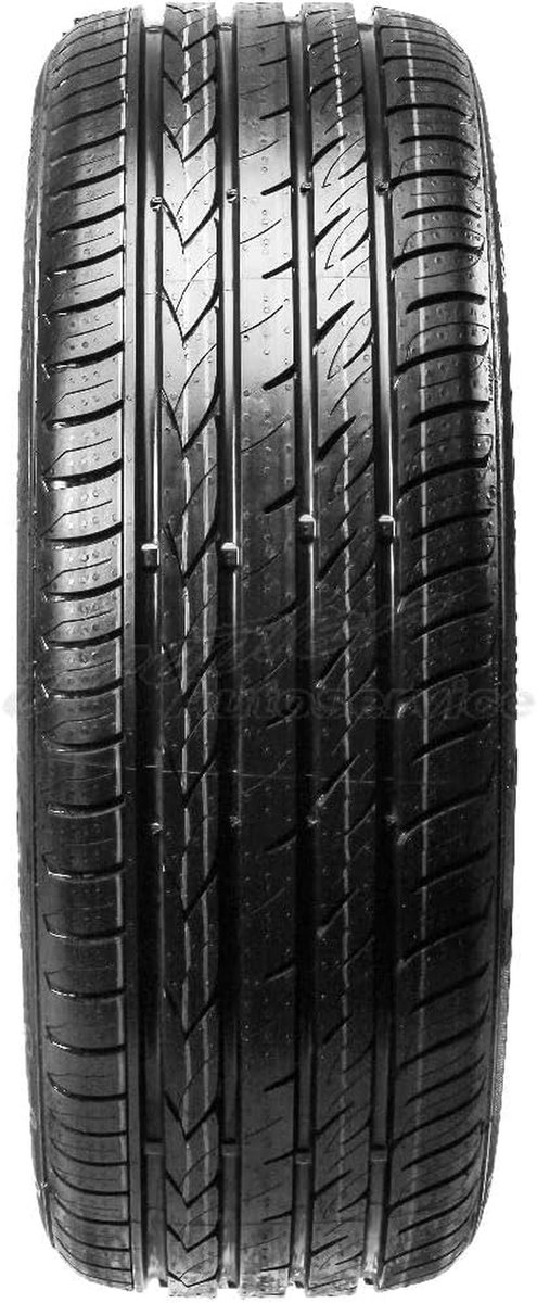Zomerbanden - Autobanden - Veilig Rijden - Hoge Grip - 225/45 R17 - Zwart