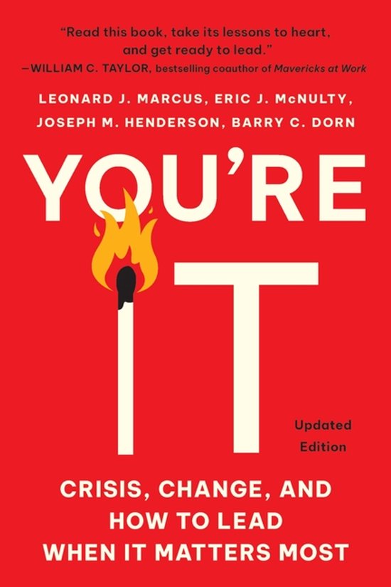 Boekomslag 'You're It' met een brandende lucifer als letter 'I' op een rode achtergrond.
