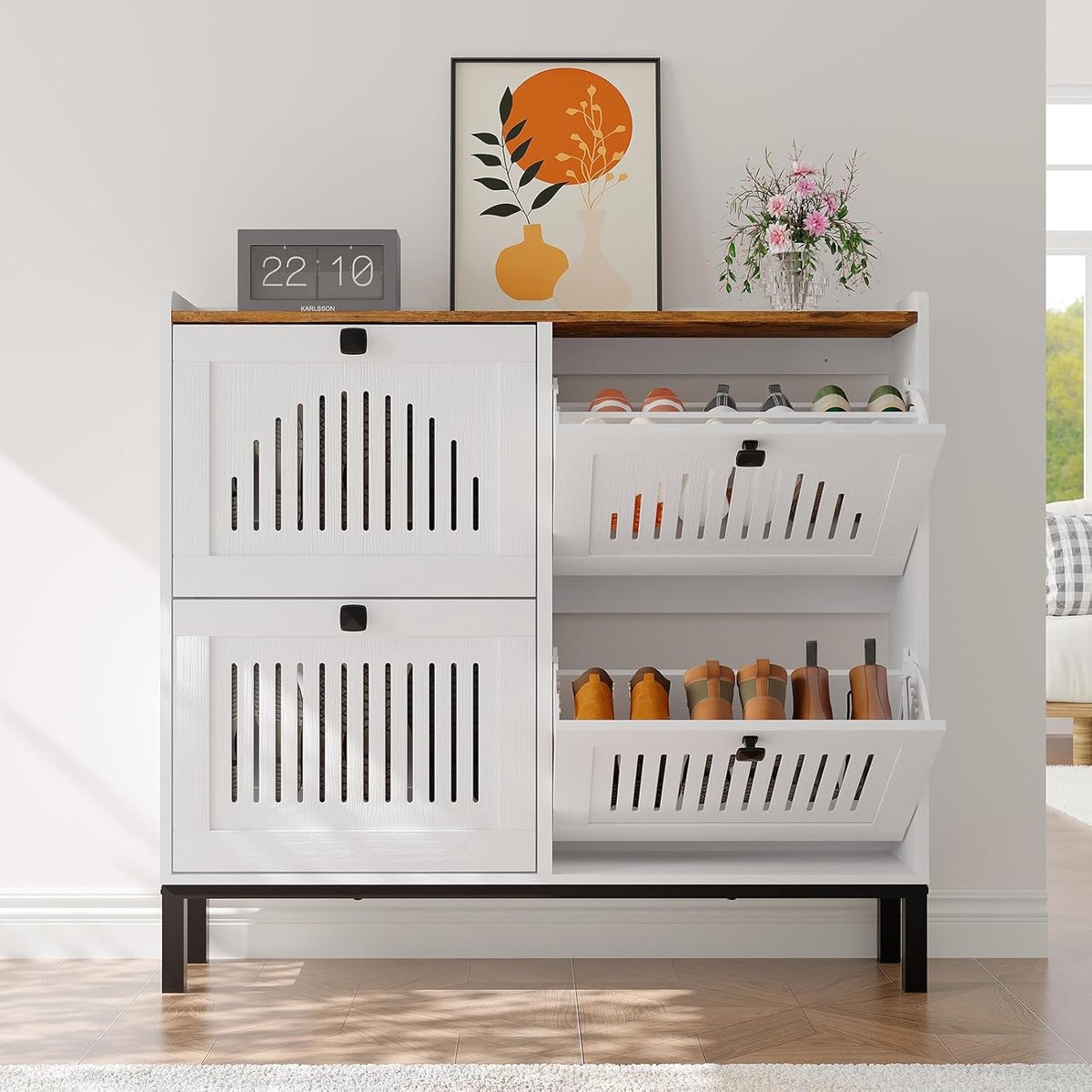 Moderne schoenenkast met 4 kantelbare laden – verstelbaar opbergmeubel voor de entree, geperforeerde panelen, vierkante zwarte handgrepen, kantelveilig vrijstaand rek voor woonkamer en slaapkamer