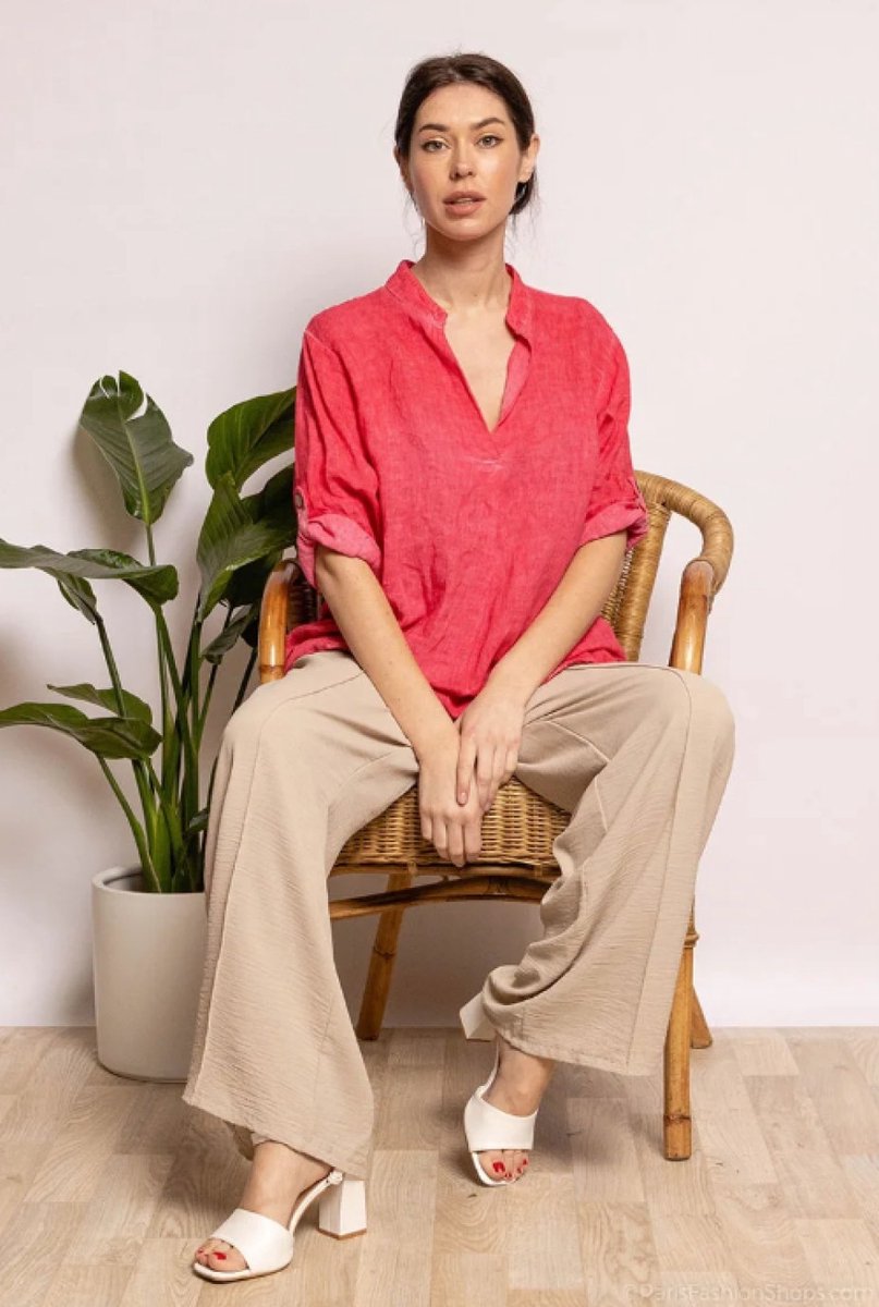 Blouse van puur gewassen linnen met v-hals – oprolbare 3/4 mouwen - FRAMBOOS - Maat M
