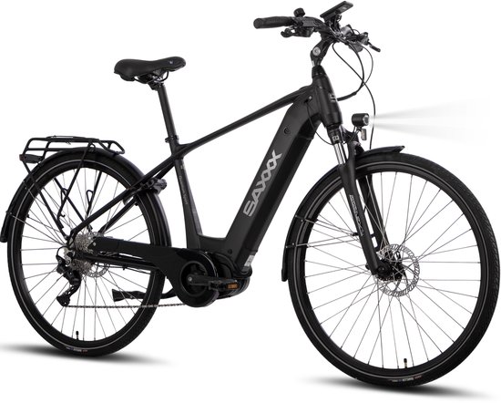 SAXXX 28 inch elektrische fiets - Trekking E-bike - 250W middenmotor - 95% Vooraf Geassembleerd - 540Wh lithium accu - tot 110 km actieradius - SHIMANO Deore 10 versnellingen - CST anti-lek banden - hydraulische schijfremmen - zwart