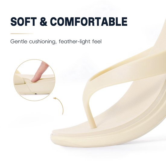 Beige teenslipper met zachte demping en lichte feel.