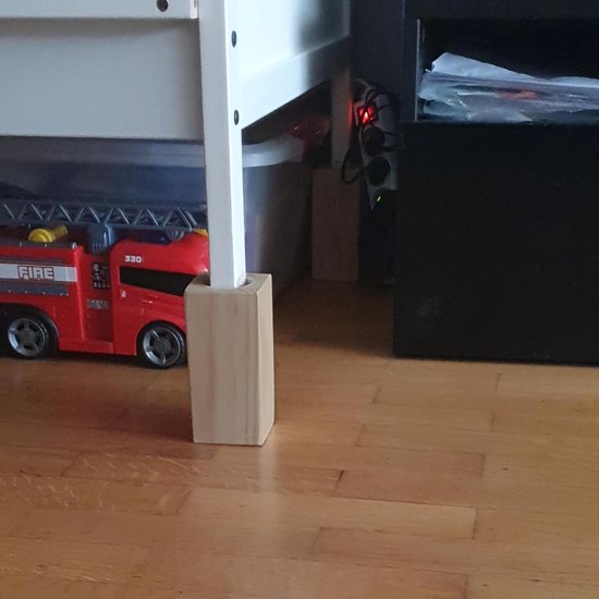 Set van 4 Houten Bedverhogers 10 cm - Universele Meubelverhogers voor Bed, Bank en Tafel van Merkloos — afbeelding 4
