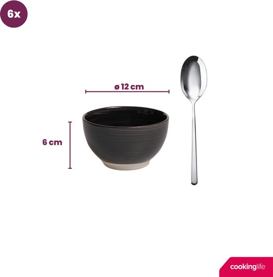 Grijze kom met afmetingen 6 cm hoog en 12 cm diameter, met lepel.