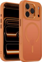 Hoesje Geschikt voor iPhone 17 Pro - Oranje - Geschikt voor MagSafe – Slank, Sterk en Shock proof