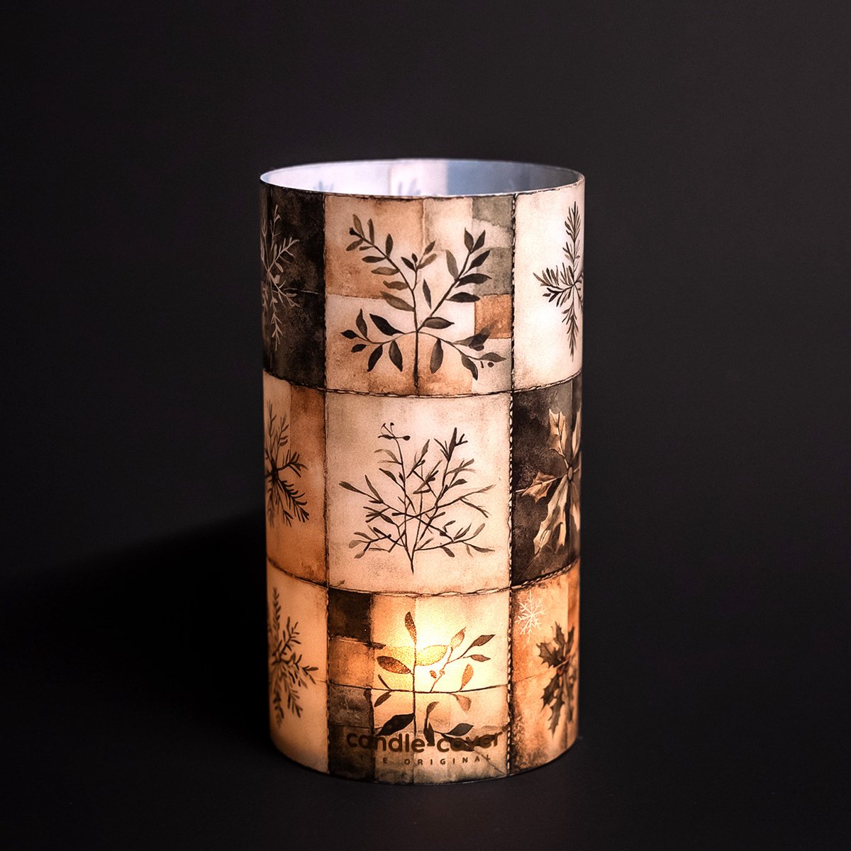 Candle-Cover - Herfst, Kerst en Winter - Snowflake Leaves - trendy omhulsel voor (oplaadbaar) theelicht en waxinelicht - windlicht - 9 cm rond - 16 cm hoog