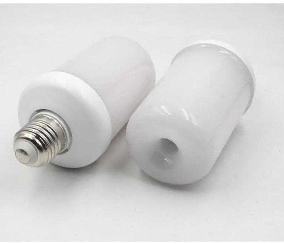 Twee zwarte en gele vlamvormige lampen, E27 fitting, met knipperend lichteffect, LED-buitenverlichting, geschikt voor thuis, tuin, bar, feest, bruiloft, restaurant, Valentijnsdag en andere gelegenheden.
