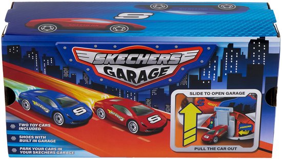 Doos van Skechers Garage sneakers met twee raceauto's en een afbeelding van het openen van de garage.