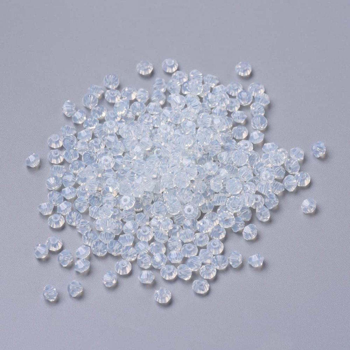 Kralen, 3 mm, dubbele kegel, Tsjechische parels, geslepen glas, bicone kralen, 100 stuks, wit opaal