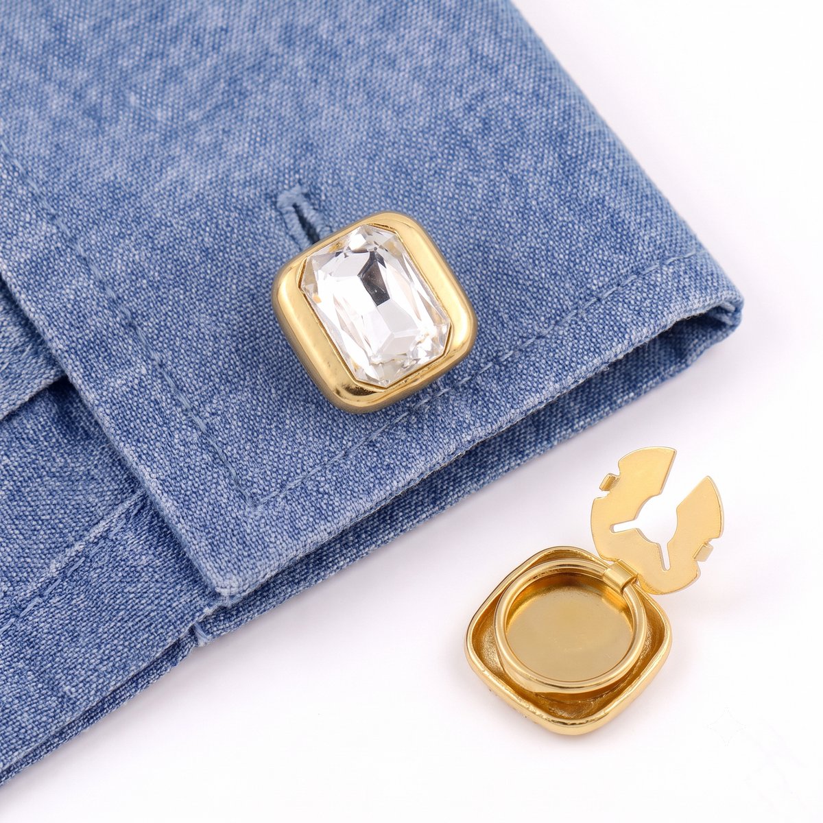 Button Covers Set van 2 - Knoop Covers voor Overhemden & Blouses - Met Grote Rechthoekige Kristalsteen - Manchetknopen Alternatief - Accessoires Cadeau - Goud