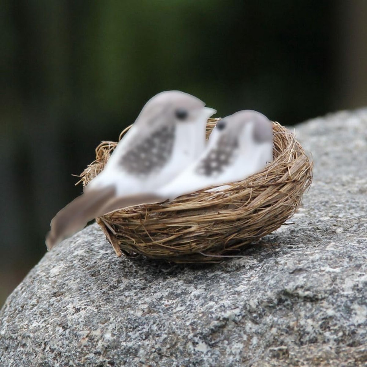 zalati Kunstmatige Vogelnest 1 stks Gesimuleerd Vogelnest met 5 stuks Faux Eieren Handgemaakte Ambachten voor Pasen Tuin Yard Home Party Decoratie