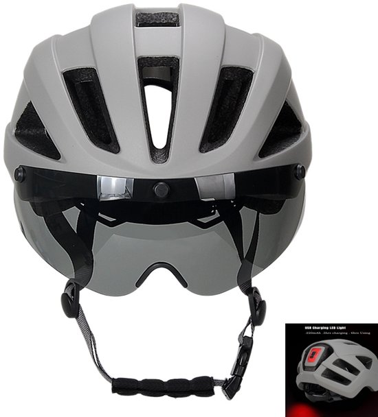 Sportieve Fietshelm voor Dames & Heren - Magnetisch Vizier, USB Achterlicht en Verstelbare Pasvorm — afbeelding 3
