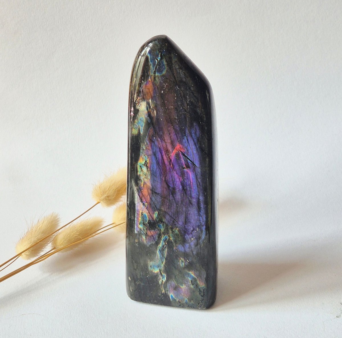 Premium Rainbow Labradorite Freeform 630g – High Flash Madagascar Labradorite – One of a Kind Crystal