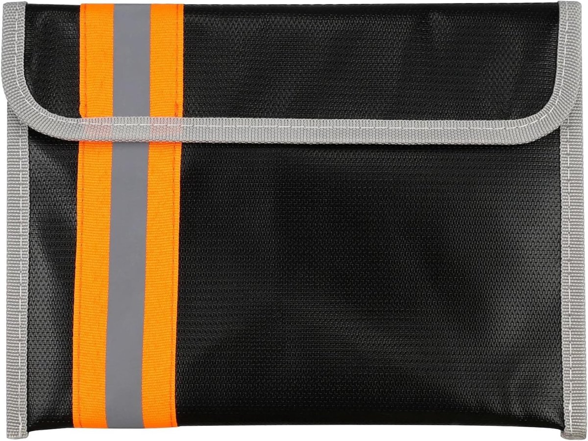 Brandveilige en Waterdichte Documententas voor Geld, Paspoorten en Belangrijke Papieren - 23.5 x 17.5 cm, Zwart