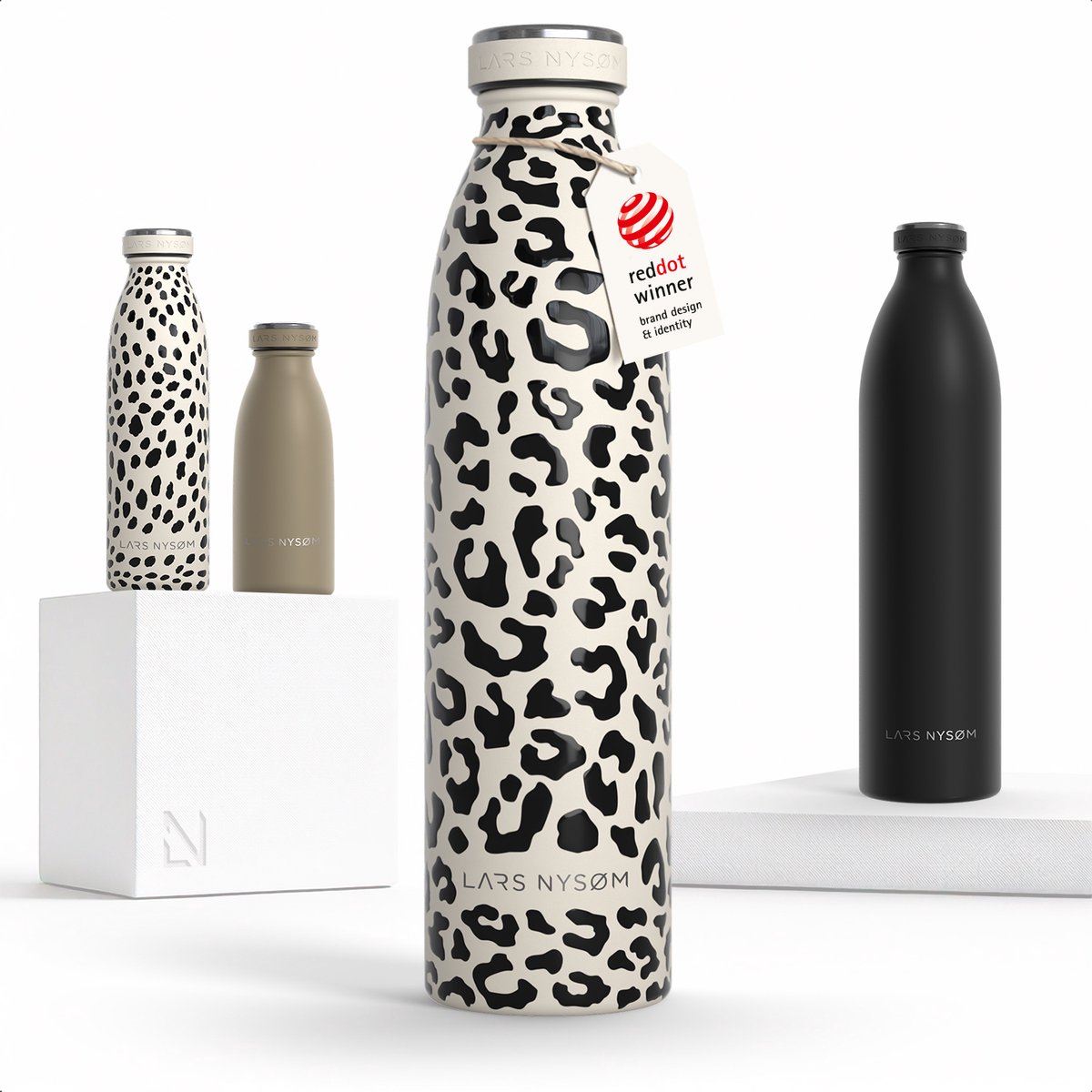 LARS NYSØM Ren Roestvrijstalen drinkfles 750ml - BPA-vrije geïsoleerde waterfles 0,75 Liter (Cream Beige/Leopard/Gloss Black)