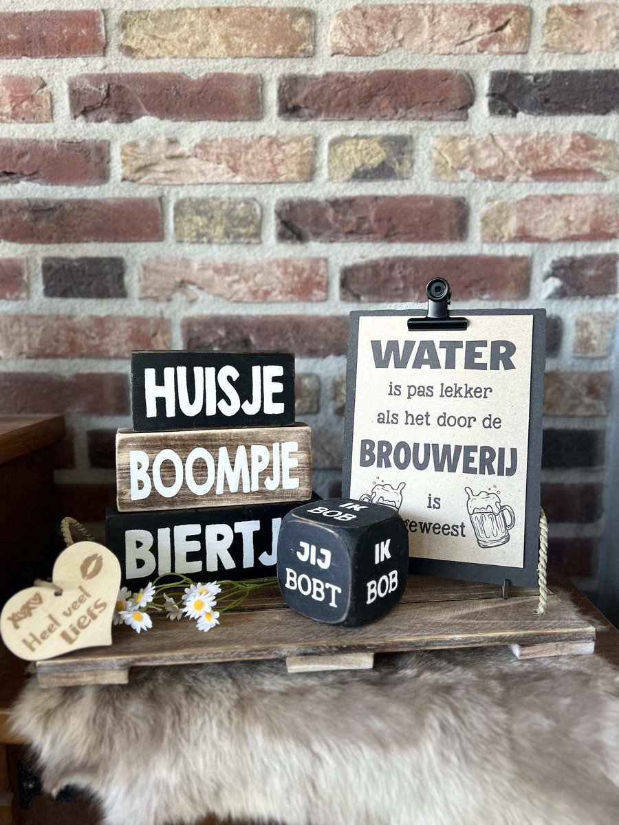 Creaties van hier – Cadeau pakket Biertje - dienblad - tekstblok huisje boompje biertje - dobeelsteen ik bob jij bobt - klembord a5 met houten hartje -